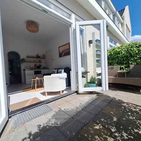 Guest house Louis 4*