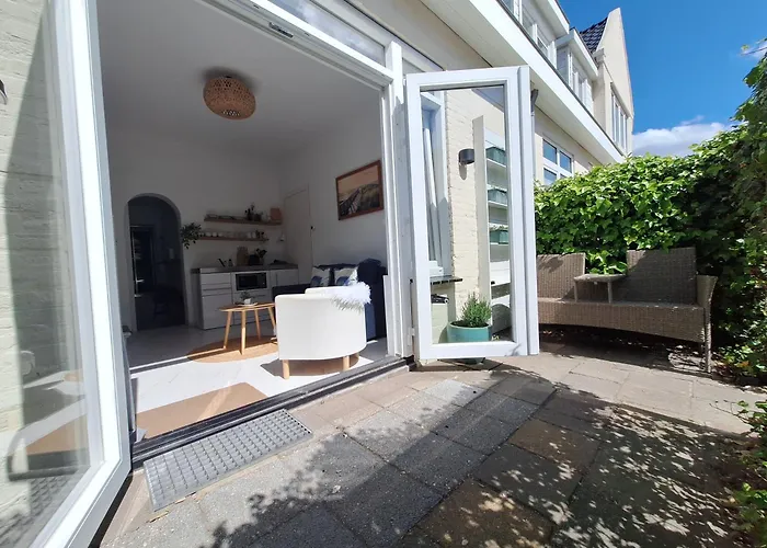 بيت ضيافة Louis 4*