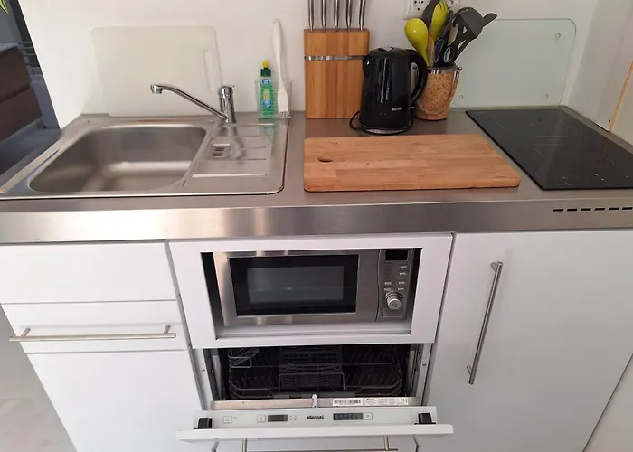 بيت ضيافة Louis 4*