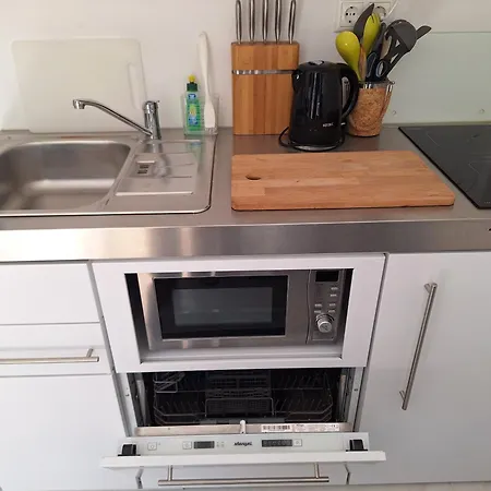 בית הארחה Louis 4*